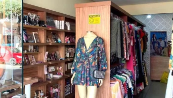 Mix Acessórios (Bijuterias, Roupas e Maquiagens) - Central De Minas - Mg