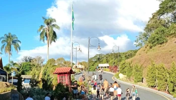 Rua Torta - Miguel Pereira