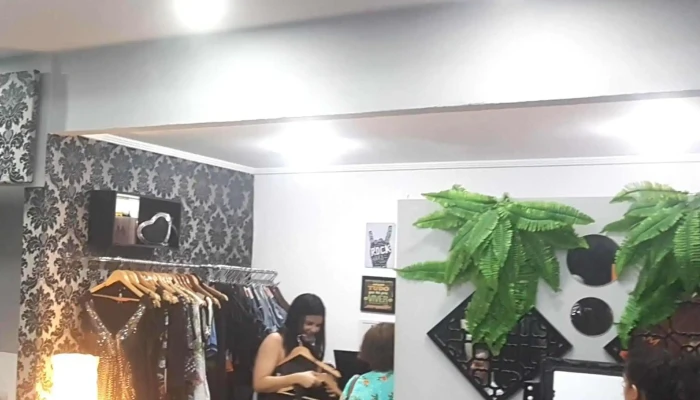 Acervo Multimarcas -  Loja De Roupa - Rio Das Ostras