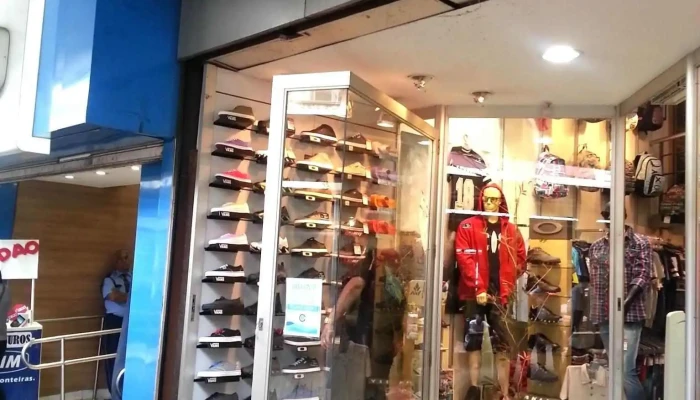 Censura 18 Caxias -  Tudo - Duque De Caxias