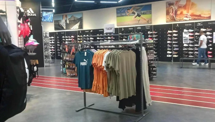 Centauro -  Loja De Artigos Esportivos - São Gonçalo