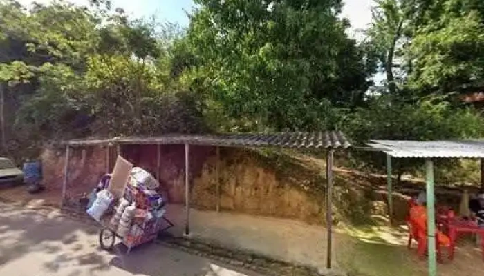 Deposito De Gelo E Peixaria Do Valdenir Burranha Tudo - Carapebus