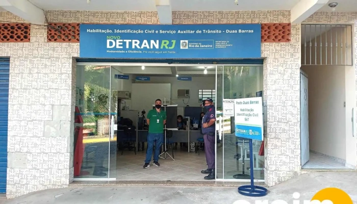 Detran -  Exterior - Duas Barras