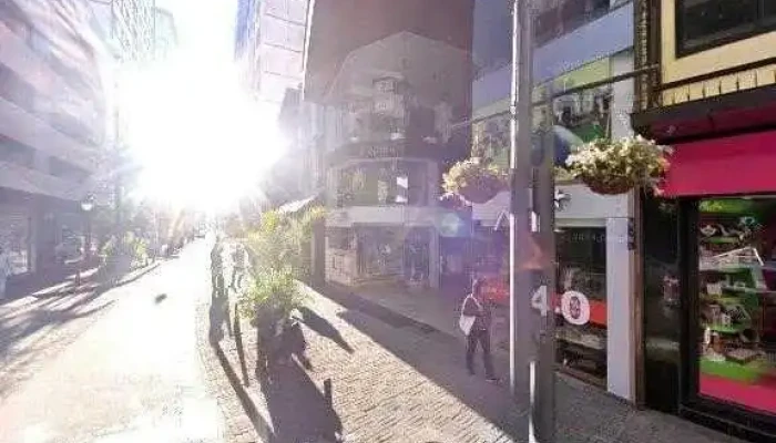 Deux Bolsas E Acessorios Street View E 360deg - Petrópolis