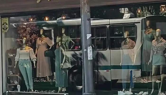 Floratta Roupas E Acessorios Tudo - Petrópolis