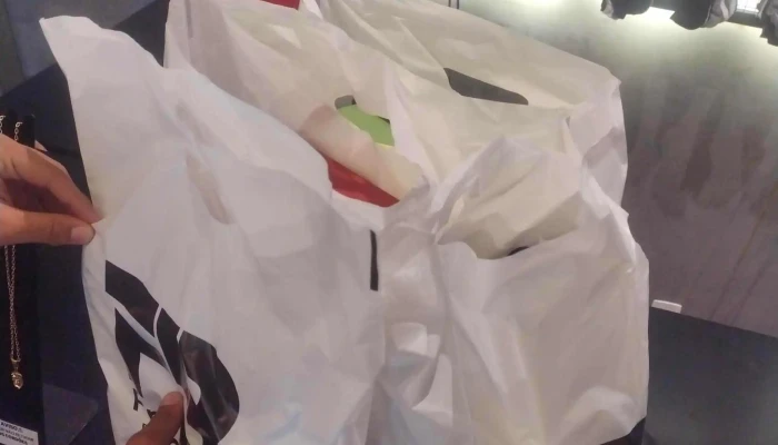 Fredbu Roupas E Acessorios Rio Das Ostras Promocao - Rio Das Ostras