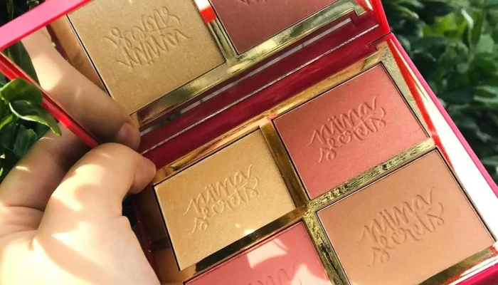 I Love Me -    Perfumaria E Cosmeticos Interior - Saquarema