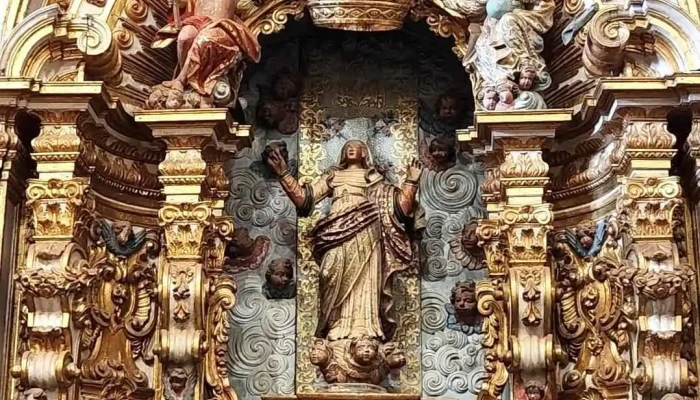 Igreja matriz - 48-52 - Catas Altas