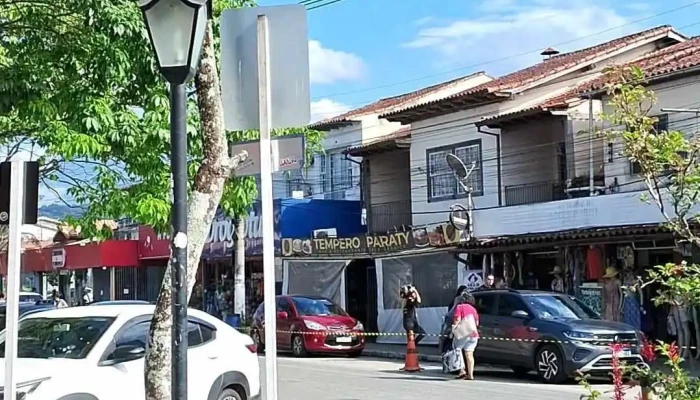 L Acqua Modas Videos - Paraty