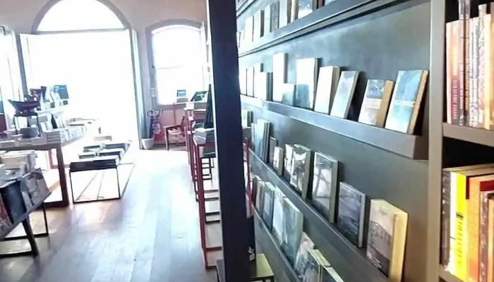 Livraria Das Mares Interior - Paraty