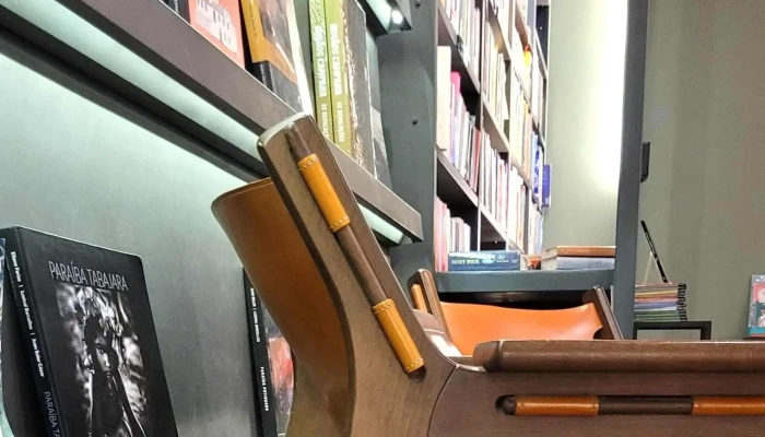 Livraria Das Mares Perto De Mim - Paraty