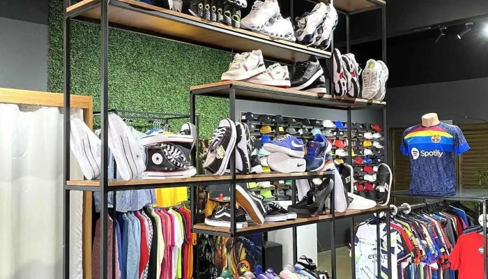 Loja de roupas em Capinópolis, vestuário completo, roupas masculinas, roupas femininas e acessórios | Peru Styles - N:784 - Centro