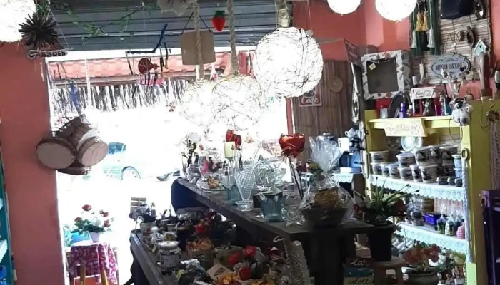 Loja Pe Na Roca Do Proprietario - Mangaratiba
