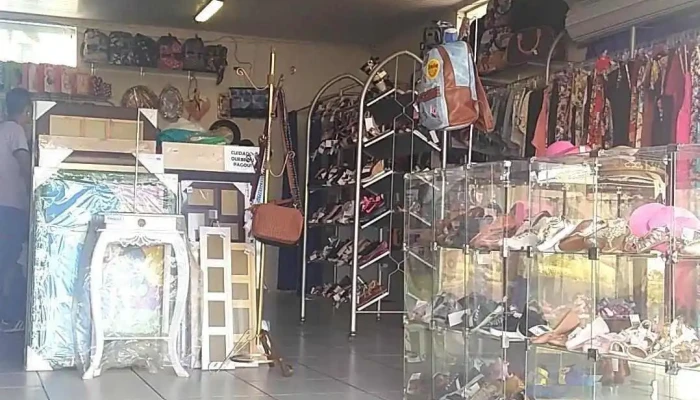 Lua de Cristal - Roupas e Calçados - 331 - Santa Terezinha