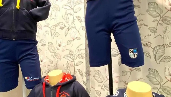 Multformes Loja De Uniformes Escolares Em Nova Friburgo Uniforme - Nova Friburgo