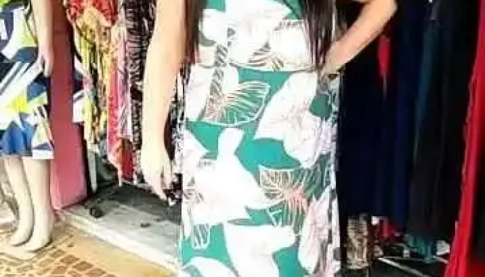 Na Subida Do Sinal Em Itaborai Angelina Plus Size Do Proprietario - Itaboraí