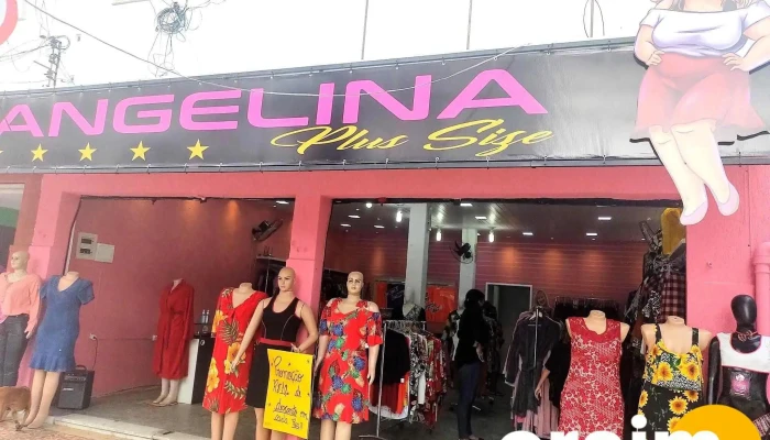 Na Subida Do Sinal Em Itaborai Angelina Plus Size Tudo - Itaboraí