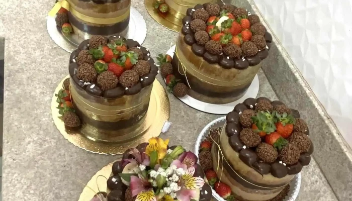 Nathalia Ferreira Confeitaria Em Italva -  Bolo - Italva