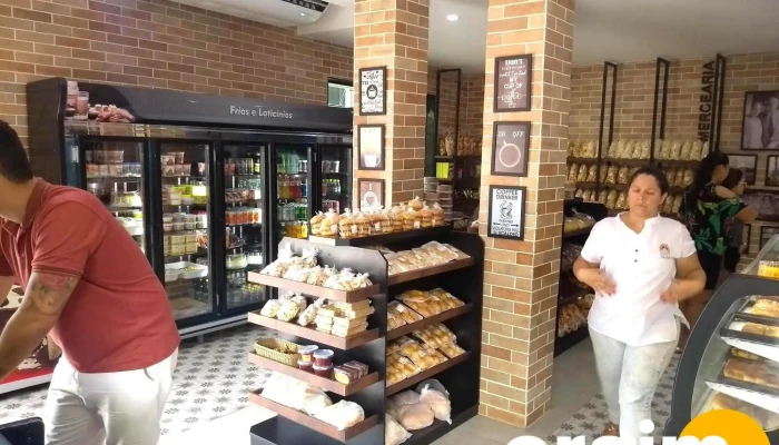 Padaria Cezario Vitrine - São Fidélis