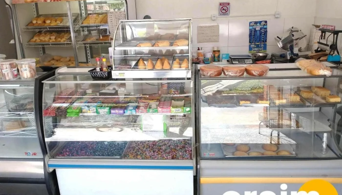 Padaria E Lanchonete Da Luiza -  Vitrine - Porciúncula