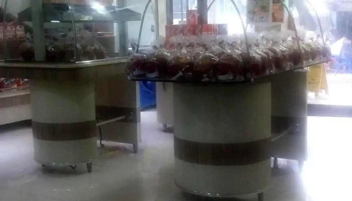 Padaria Novo Milleniun -  Vitrine - Cardoso Moreira