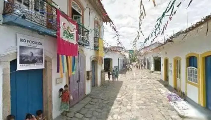 Pineapple Paraty -  Street View E 360deg - Paraty