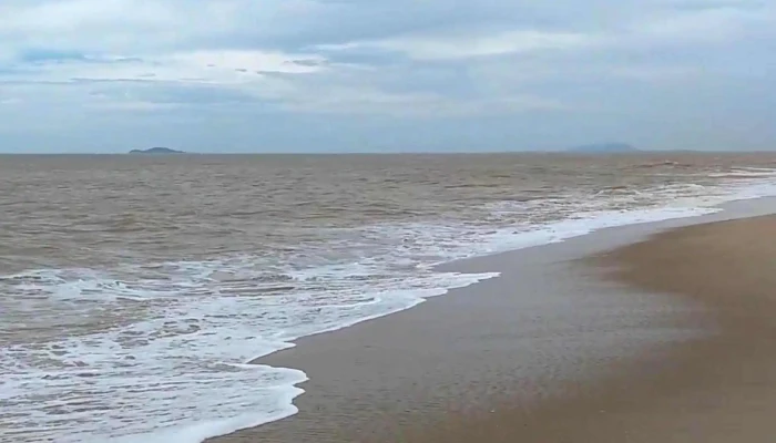 Praia De Carapebus -  Praia - Carapebus