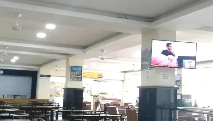 Shopping Da Praca Interior - São José Do Vale Do Rio Preto