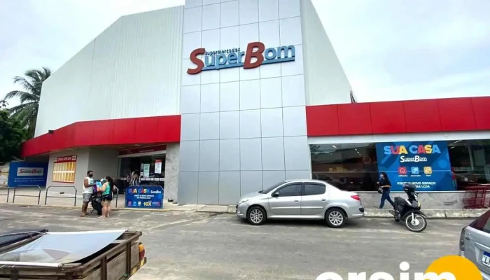 Super Bom Supermercados -  Estacionamento - São Fidélis