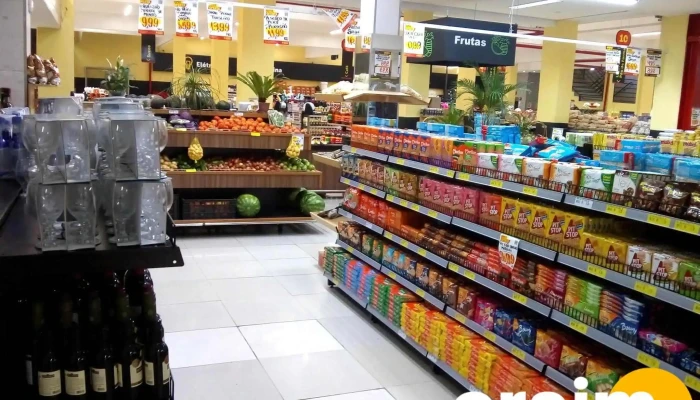 Supermercado Cicero Centro Carmo do Cajuru Mg - 300 - Centro