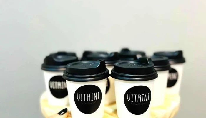 Vitrini -  Tudo - Paracambi