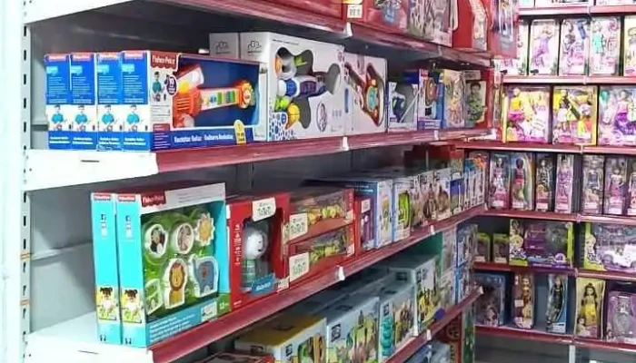 Vptoys Brinquedos E Roupas Infantis Interior - Cardoso Moreira